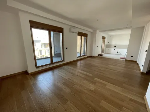 Prodaja, jednosoban stan, 123m², Adamovićevo Naselje, Novi Sad Sve Podlokacije - image 2