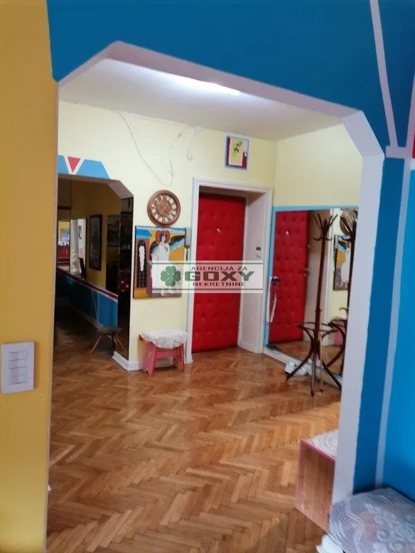 Sale, three bedroom apartment, 105m², Vračar Sve Podlokacije, Beograd