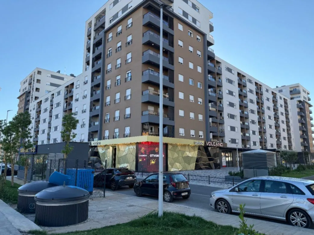 Prodaja, trosoban stan, 105m², Stari Aerodrom, Podgorica