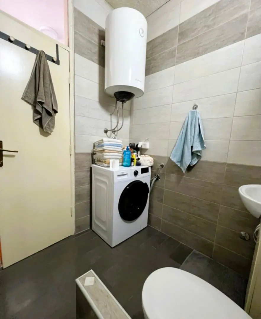 Prodaja, jednosoban stan, 48m², Pejton, Podgorica