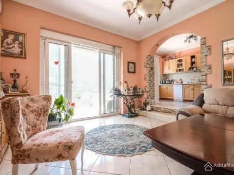 Prodaja, kuća, 172m², Muo, Kotor - image 7