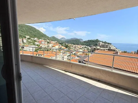 Sale, two bedroom apartment, 85m², Petrovac, Budva - image 8