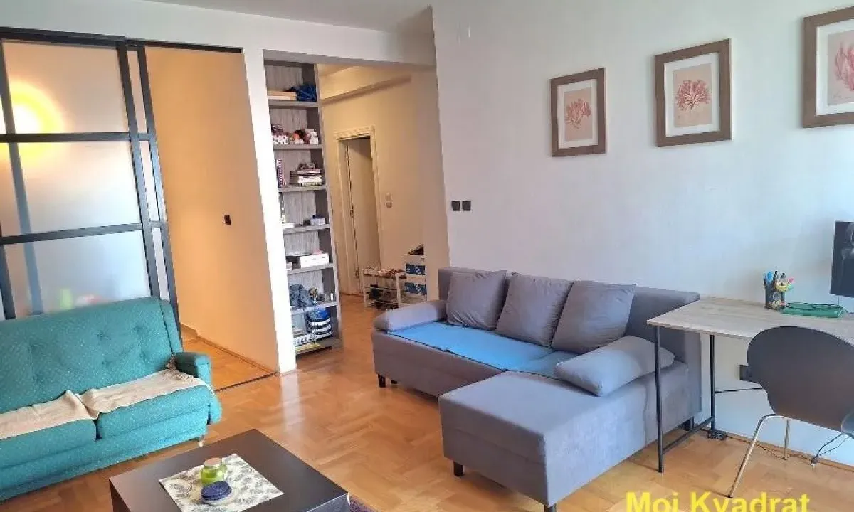 Prodaja, dvosoban stan, 54m², Vojvode Vlahovica, Beograd