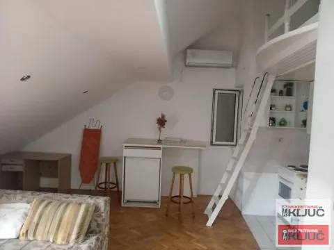 Prodaja, garsonjera, 25m², Socijalno, Novi Sad Sve Podlokacije - image 4