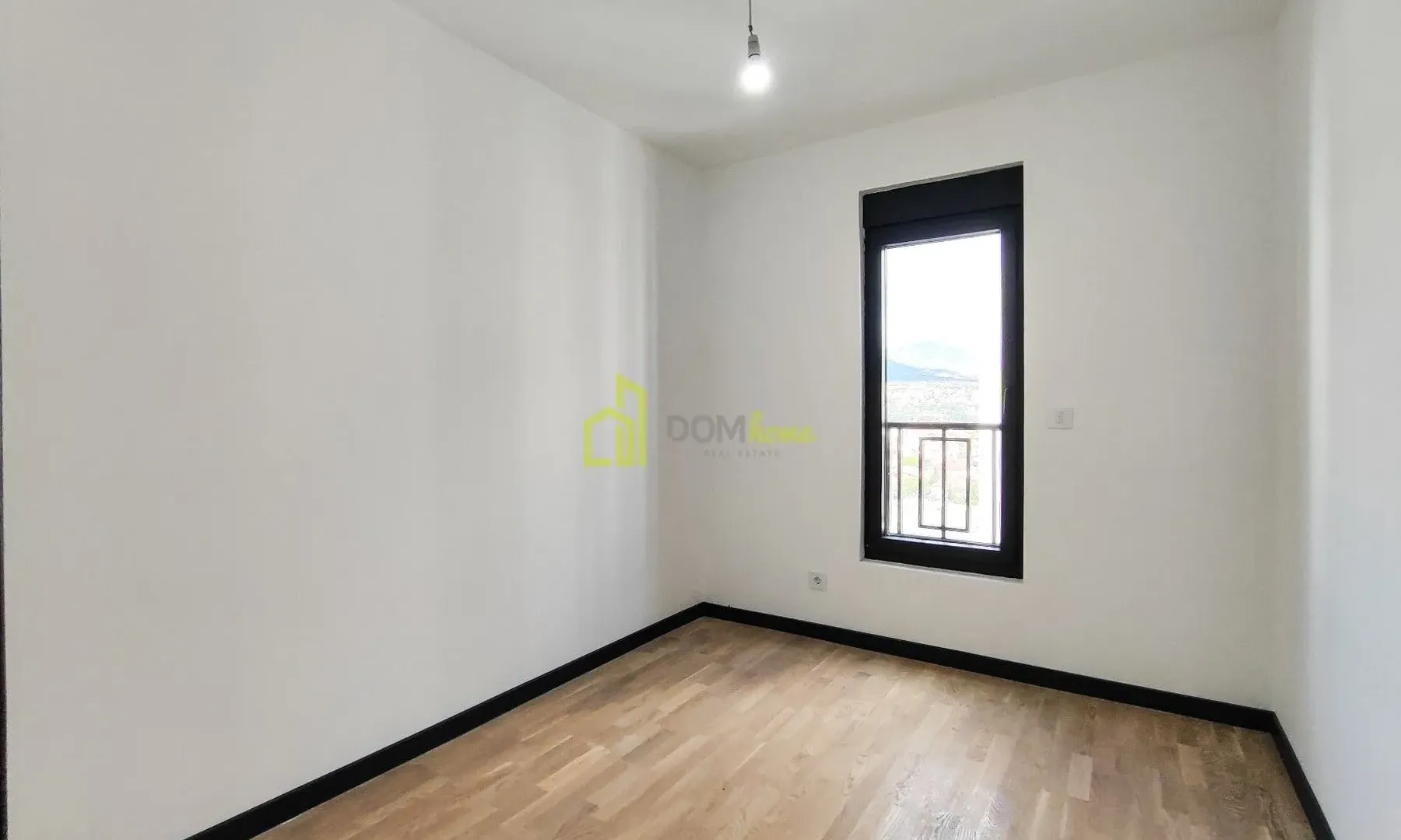 Izdavanje, dvosoban stan, 71m², Gorica C, Podgorica