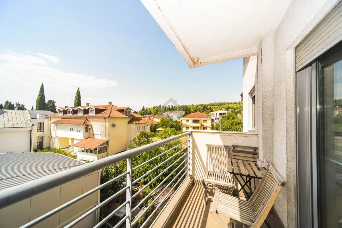 Rent, two bedroom apartment, 60m², Gorica C, Podgorica