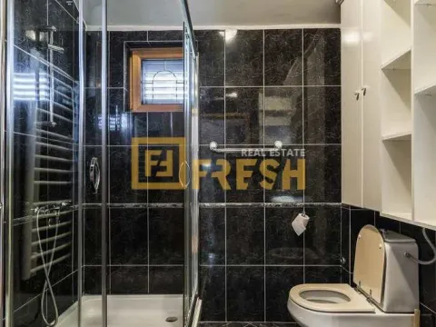 Izdavanje, kuća, 370m², Zabjelo, Podgorica - image 35