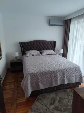 Rent, one bedroom apartment, 57m², Tološi, Podgorica - image 11