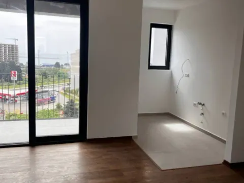 Sale, three bedroom apartment, 74m², Bar, Crna Gora - image 9