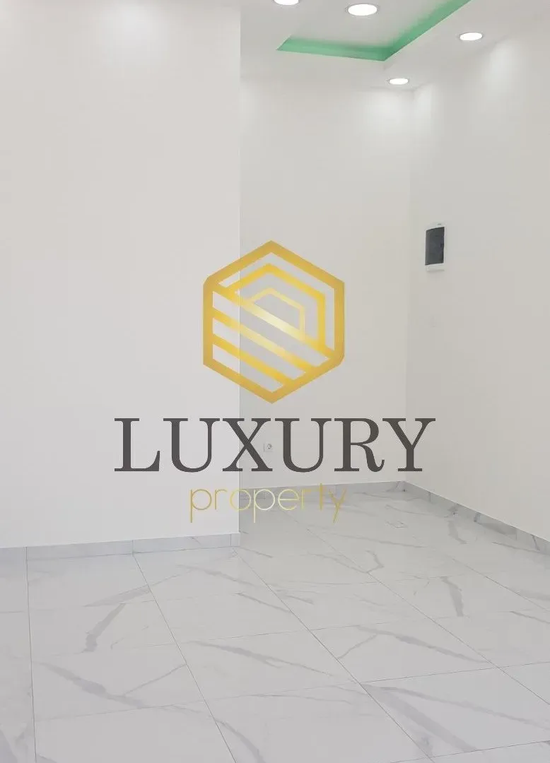 Rent, office space, 24m², Pobrežje, Podgorica