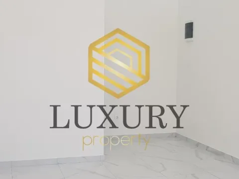 Izdavanje, poslovni prostor, 24m², Pobrežje, Podgorica - image 2