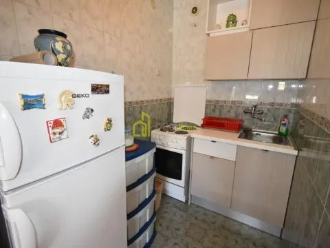 Izdavanje, garsonjera, 35m², Preko Morače, Podgorica - image 11