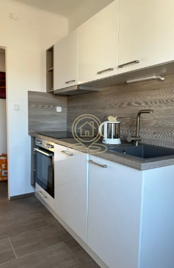 Prodaja, garsonjera, 33m², Centar, Vrnjačka Banja