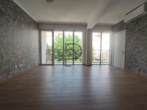 Izdavanje, stan, 90m², Vezirov Most, Podgorica - image 2