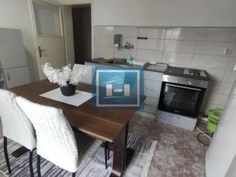 Izdavanje, dvosoban stan, 55m², Centar, Jagodina - image 17