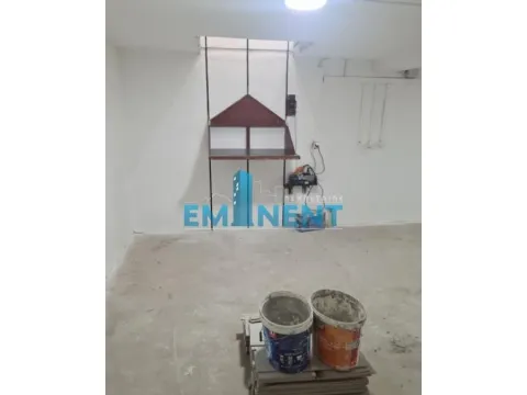 Prodaja, kuća, 221m², Stari Grad, Beograd - image 18