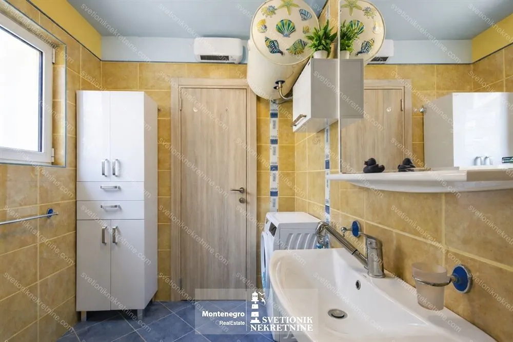Prodaja, jednosoban stan, 60m², Centar, Podgorica