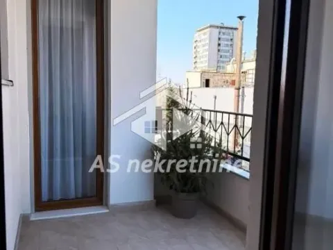 Izdavanje, trosoban stan, 73m², Đeram Pijaca, Beograd - image 14