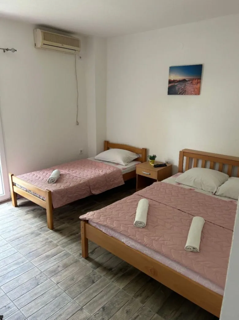 Sale, house, 300m², Sutomore, Bar