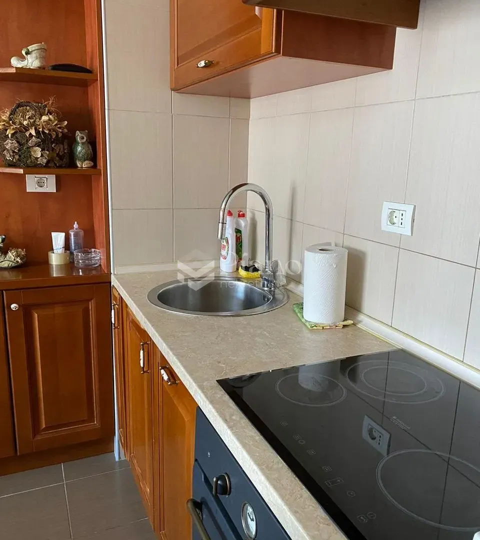 Izdavanje, dvosoban stan, 69m², City Kvart, Podgorica