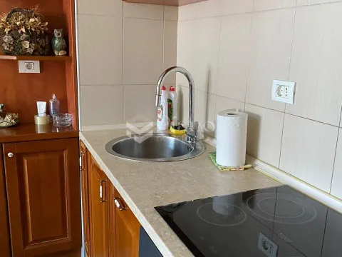 Rent, two bedroom apartment, 69m², City Kvart, Podgorica - image 6