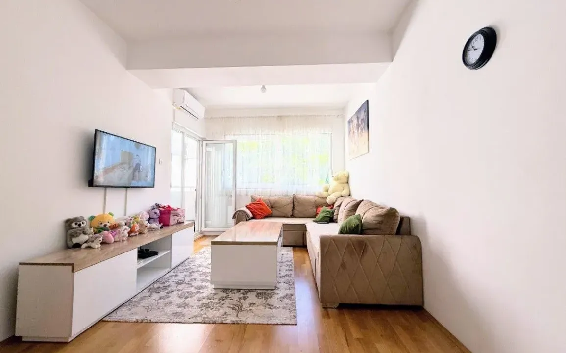 Prodaja, jednosoban stan, 42m², Ljubović, Podgorica