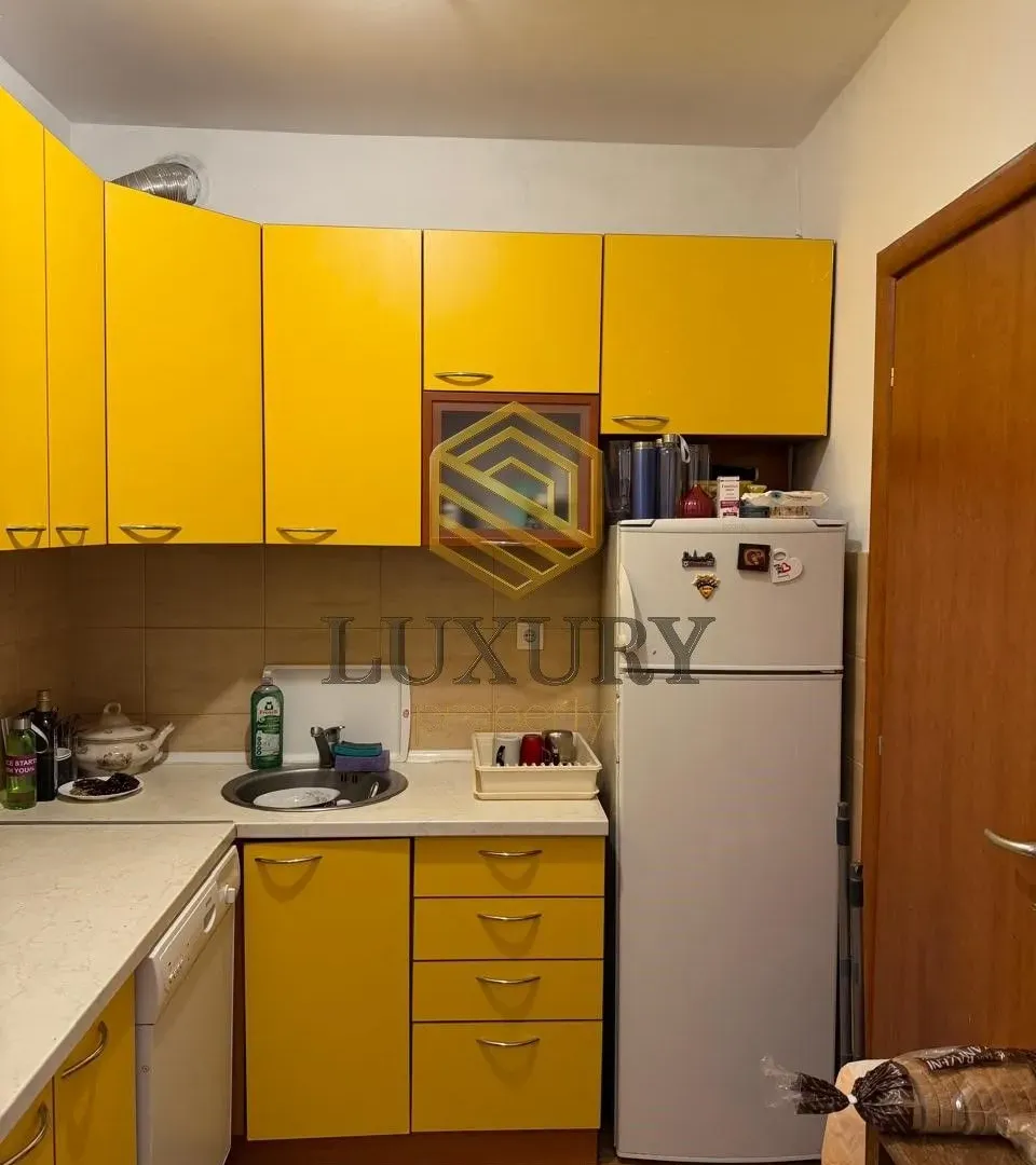 Prodaja, jednosoban stan, 44m², Vezirov Most, Podgorica