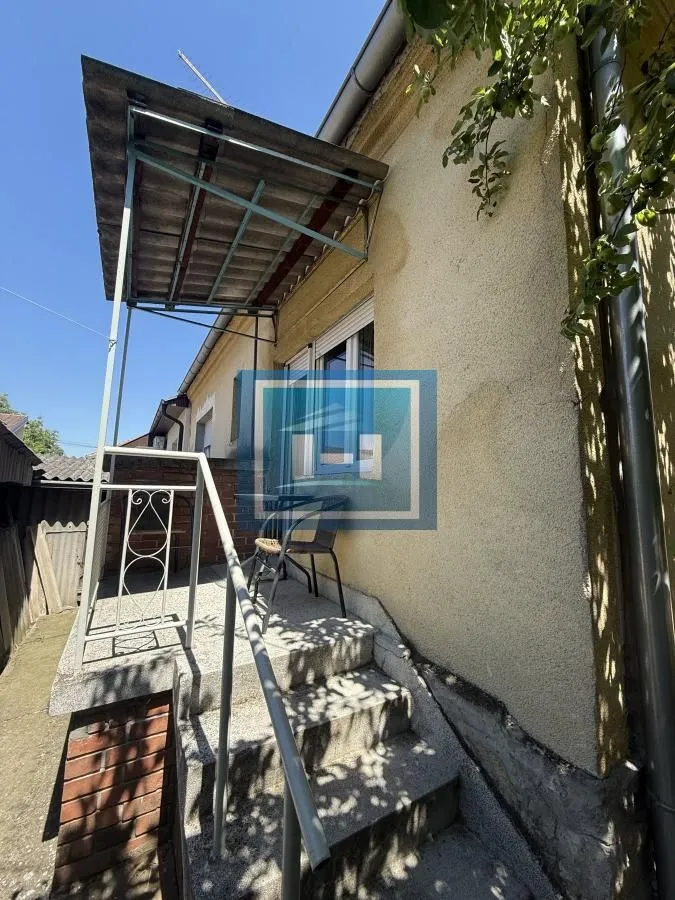 Prodaja, kuća, 108m², Centar, Jagodina