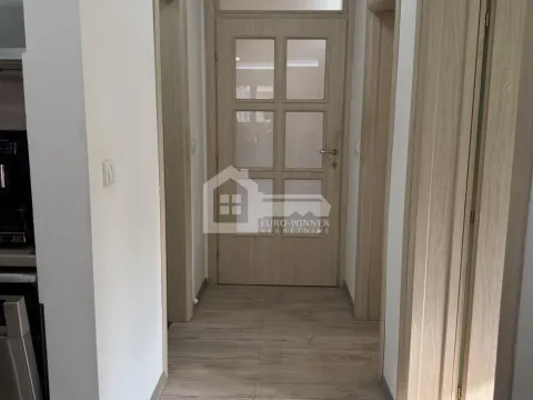 Sale, house, 162m², Zemun Gornji Grad, Zemun Sve Podlokacije - image 4
