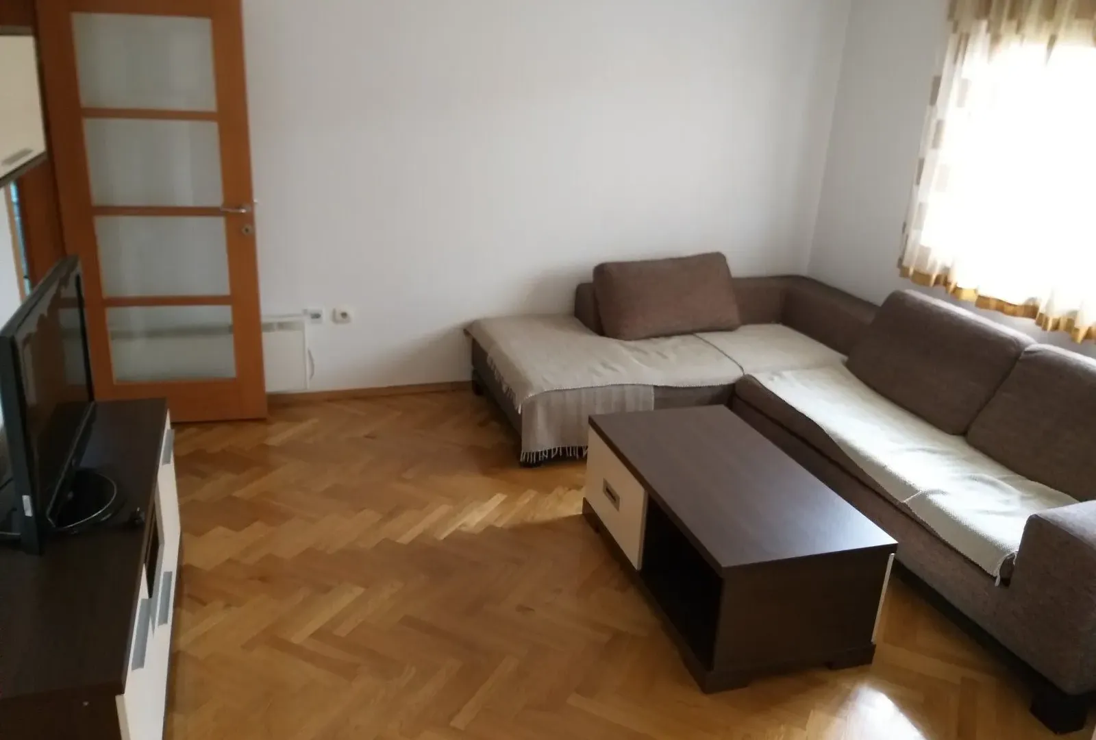 Rent, one bedroom apartment, 52m², Nova Dalmatinska, Podgorica