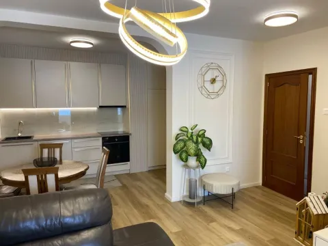 Prodaja, dvosoban stan, 72m², Podgorica, Crna Gora - image 3