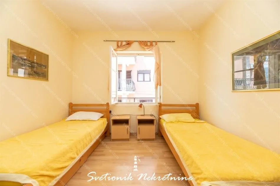 Prodaja, petosoban stan, 119m², Igalo, Herceg Novi
