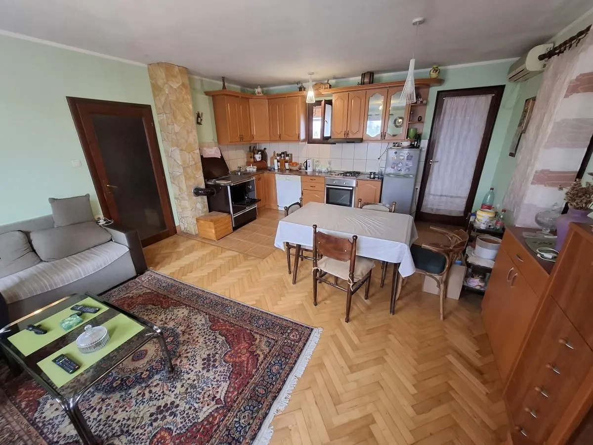 Prodaja, kuća, 71m², Inđija, Srbija