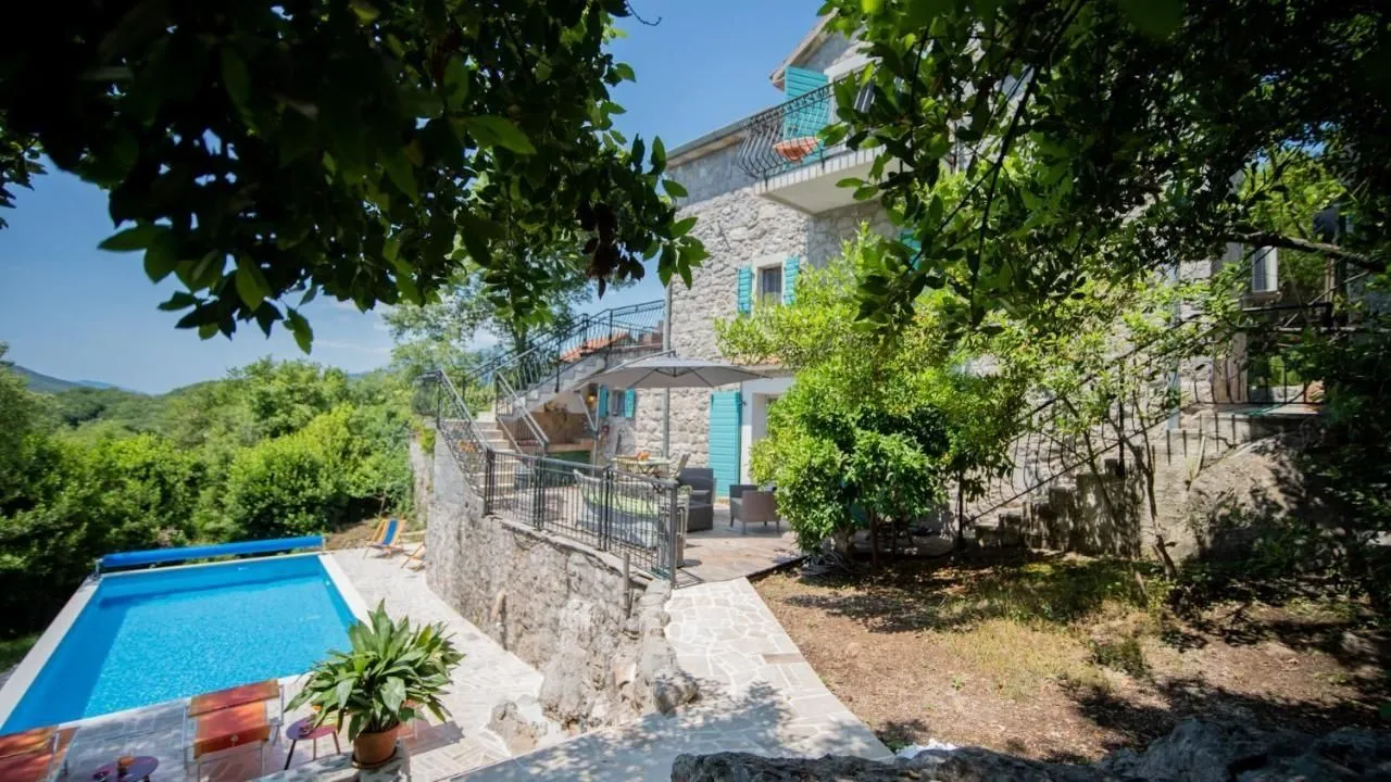 Sale, house, 150m², Luštica, Tivat