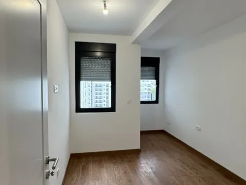Rent, two bedroom apartment, 64m², Podgorica, Crna Gora - image 1