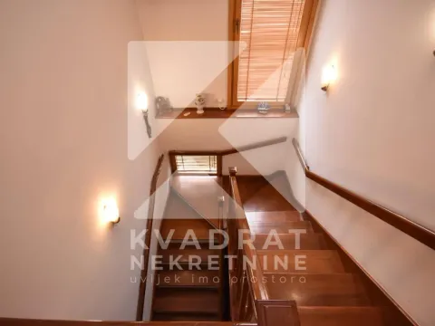 Izdavanje, kuća, 300m², Ibričevina, Podgorica - image 17