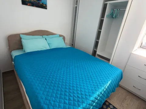 Rent, one bedroom apartment, 45m², Velji Vinogradi, Budva - image 4