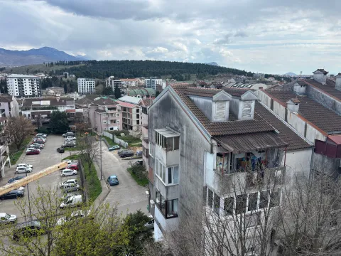 Sale, studio apartment, 27m², Malo Brdo, Podgorica - image 3