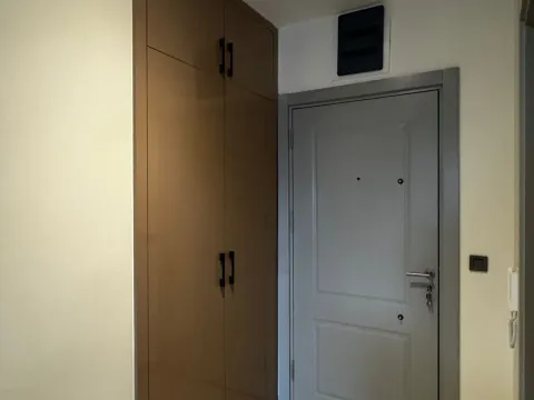 Izdavanje, dvosoban stan, 70m², Budva, Crna Gora - image 22
