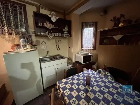 Prodaja, kuća, 200m², Tabane, Jagodina - image 9