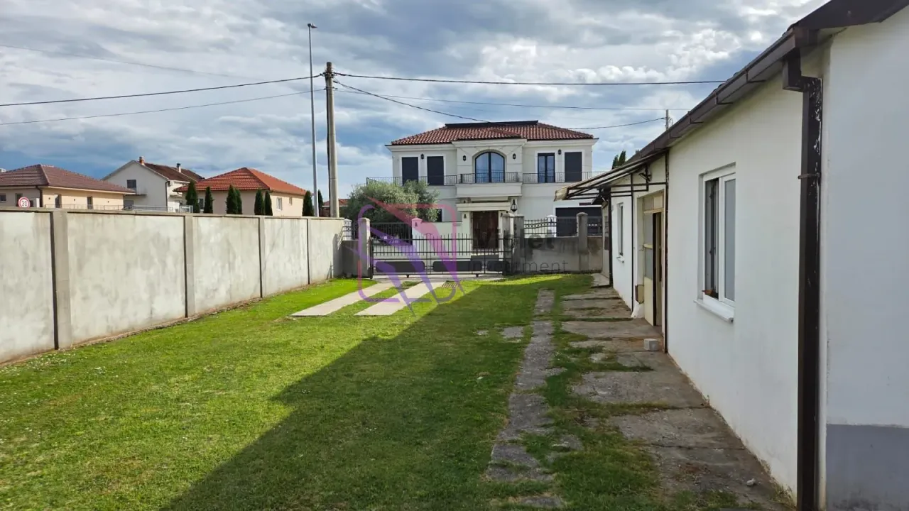 Rent, office space, 90m², Gornja Gorica, Podgorica