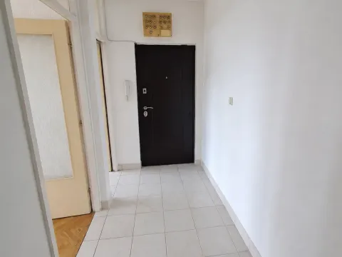Sale, one bedroom apartment, 47m², Gintaš, Podgorica - image 7