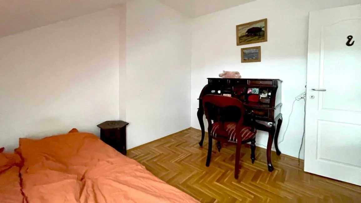 Prodaja, četvorosoban stan, 66m², Petrovaradin, Novi Sad