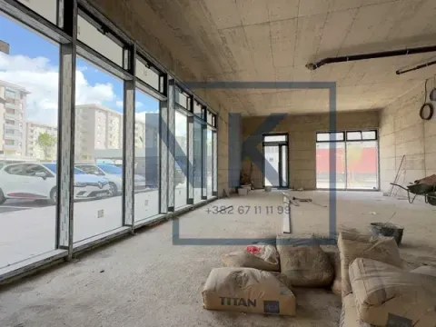 Rent, office space, 705m², City Kvart, Podgorica - image 2