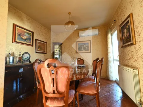 Sale, house, 250m², Donja Gorica, Podgorica - image 12