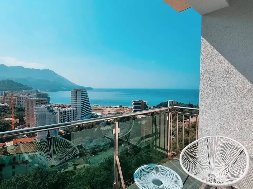 Sale, two bedroom apartment, 72m², Bečići, Budva