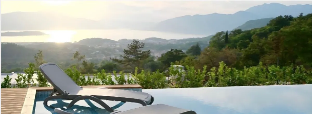 Prodaja, četvorosoban stan, 176m², Tivat, Crna Gora