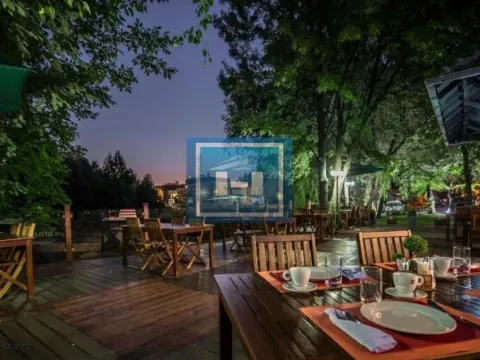 Prodaja, poslovni prostor, 1100m², Centar, Ćuprija - image 8