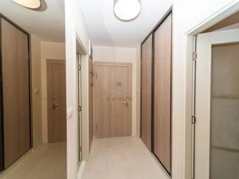 Izdavanje, jednosoban stan, 49m², Central Point, Podgorica - image 7