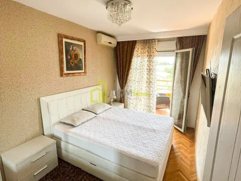 Prodaja, dvosoban stan, 74m², Stara Varoš, Podgorica - image 9